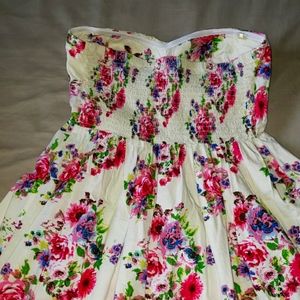 Mid thigh tube top dress size xl